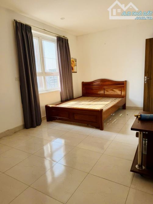 HƠN 7 TỶ CÓ NGAY CHCC K35 TÂN MAI. 3PN. VIEW THOÁNG ĐẸP. TIỆN ÍCH BẠT NGÀN. AN NINH TỐT.