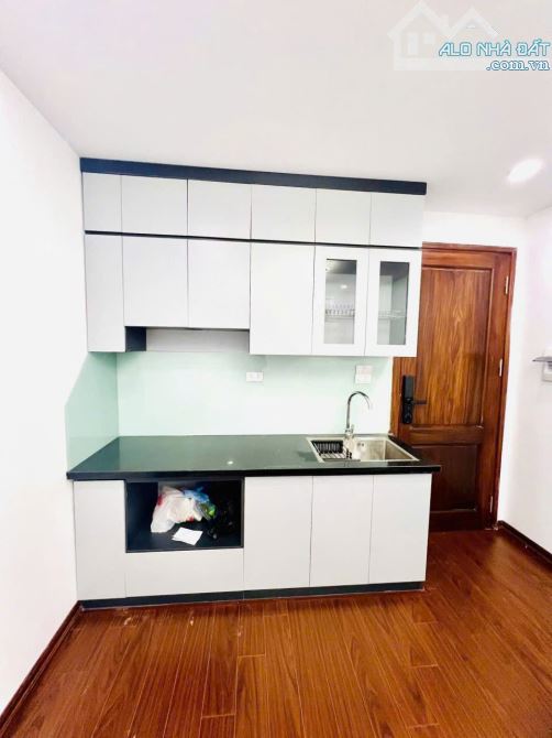 BÁN NHÀ TẦNG 2 MẶT PHỐ HÀNG MÃ – 70M – 4 TỶ