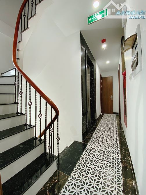 PHỐ TRƯƠNG ĐỊNH - 1 NHÀ RA PHỐ - 2 THOÁNG TRƯỚC SAU - 7 TẦNG THANG MÁY - 16 PHÒNG FULL ĐỒ