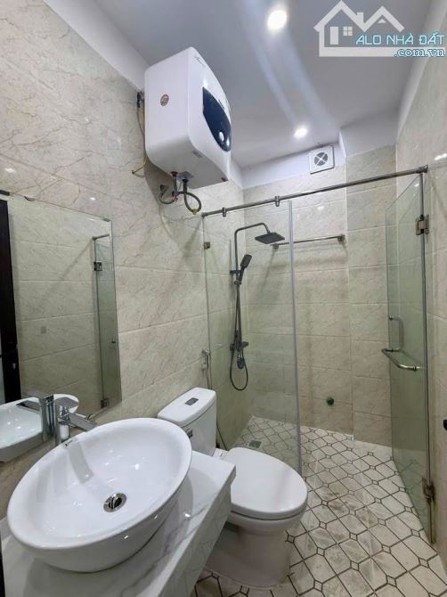 PHÂN LÔ NHÀ MỚI - 5M RA OTO NHÀ MỚI TRUNG TÂM QUẬN THANH XUÂN