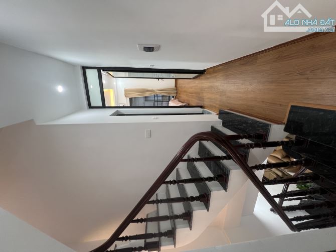 Trường Chinh, Đống Đa - 34m2 x 4T, 4PN , ngõ thông , nhà mới sổ chính chủ - 9,8 tỷ