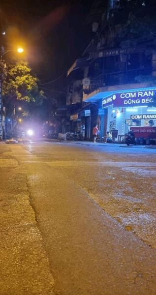 Mặt phố cổ Hàng Cá-50m2/4 tầng-giá 45 tỷ có thương lượng