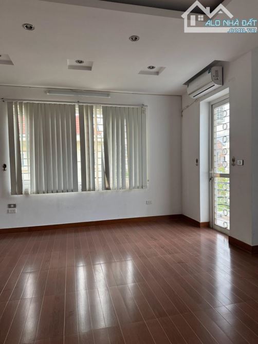 NHÀ MẶT PHỐ! HƠN 13 TỶ – TRẦN ĐIỀN – HOÀNG MAI – 66M2 – 3 TẦNG – KINH DOANH – VIEW HỒ