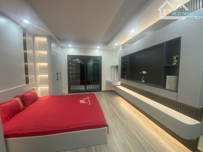 BÁN NHÀ BẠCH MAI 5 TẦNG – NGÕ KINH DOANH – BÃI Ô TÔ GẦN NHÀ HƠN 7 tỷ.