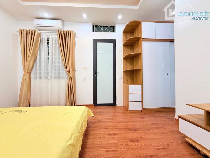 Bán nhà HBT ngõ nông 33m 4 tầng 4 ngủ ở ngay chỉ 6.8 tỉ - 3