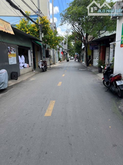 🔥NHÀ ĐẸP CỨNG CÁP Ở NGAY, 2 TẦNG, GIÁP HXH NGUYỄN DUY CUNG GV, 60m2 (4*15) ,3,59 tỷ (TL)