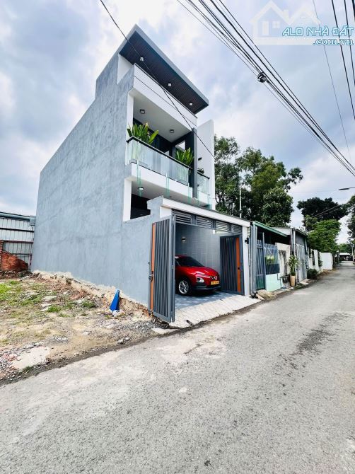 Nhà phú hoà - tdm : 1 trệt 1 lầu 3 p ngủ, full nội thất 3