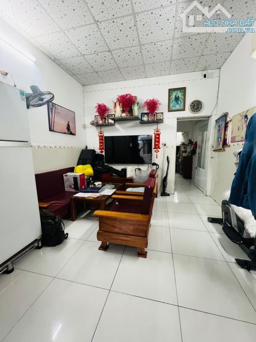 🔥NHÀ ĐẸP CỨNG CÁP Ở NGAY, 2 TẦNG, GIÁP HXH NGUYỄN DUY CUNG GV, 60m2 (4*15) ,3,59 tỷ (TL) - 5