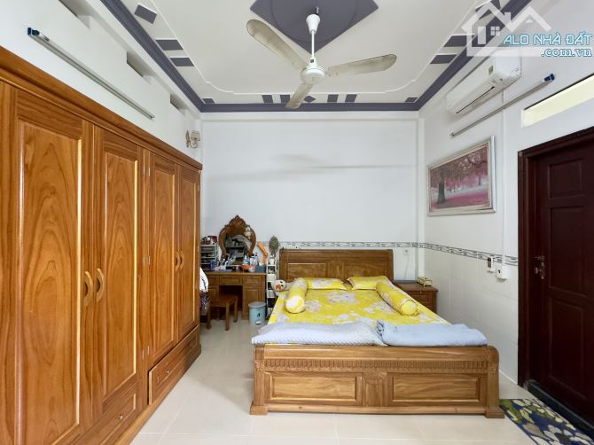 NHÀ CHÍNH CHỦ CHƯA QUA KD – 5M x 30M MẶT TIỀN NGUYỄN ẢNH THỦ Q12 3