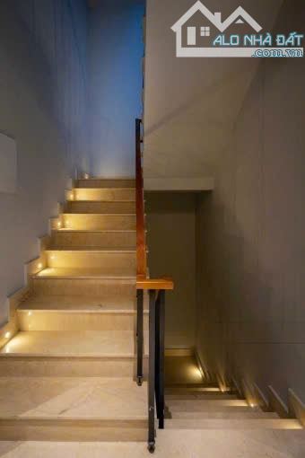 BÁN NHÀ MTKD ĐỒNG NAI, QUẬN 10. GIÁ:5Tỷ120/70m2. 4LẦU. SỔ CẦM TAY. ĐANG CHO THUÊ 20Triệu 3