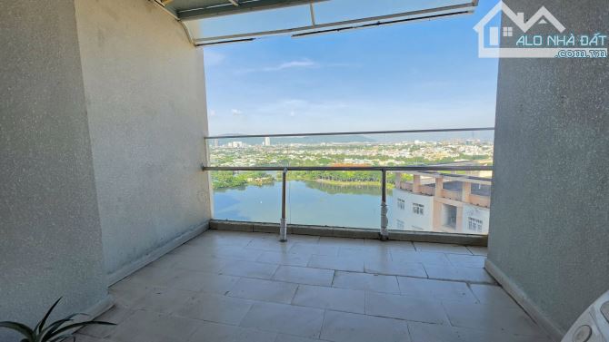 Cho thuê căn hộ DIC Phoenix -3pn,3 ban công tầng cao View hồ đẹp