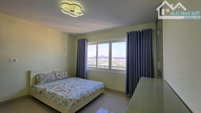 Cho thuê căn hộ DIC Phoenix -3pn,3 ban công tầng cao View hồ đẹp - 3