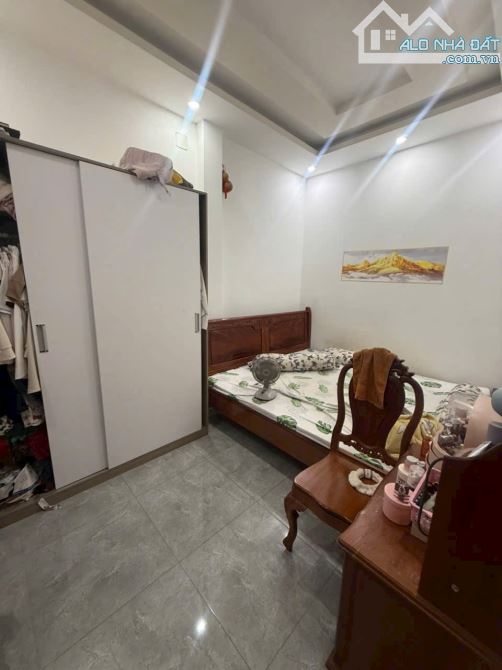 BÁN GẤP NHÀ 1 TRỆT 2 LẦU - CÙ LAO PHỐ HIỆP HOÀ - 1 sẹc Đặng Văn Trơn - 5 Tỷ 1 - GIÁ TỐT 4
