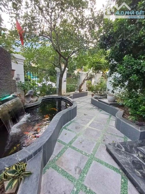 CHO THUÊ NGUYÊN CĂN BIỆT THỰ ĐƠN LẬP VINHOMES THE HARMONY LONG BIÊN 5