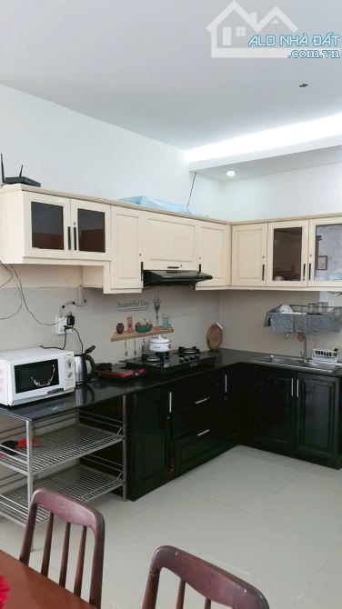 Cho thuê chung cư Sơn thịnh 1 số 23D thùy vân 3PN view trực diện biển - 4