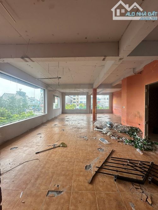 CHO THUÊ TÒA NHÀ VĂN PHÒNG -KINH DOANH -MẶT PHỐ -LÔ GÓC -HỒNG TIẾN-LONG BIÊN -DT200m2-6Tân 2