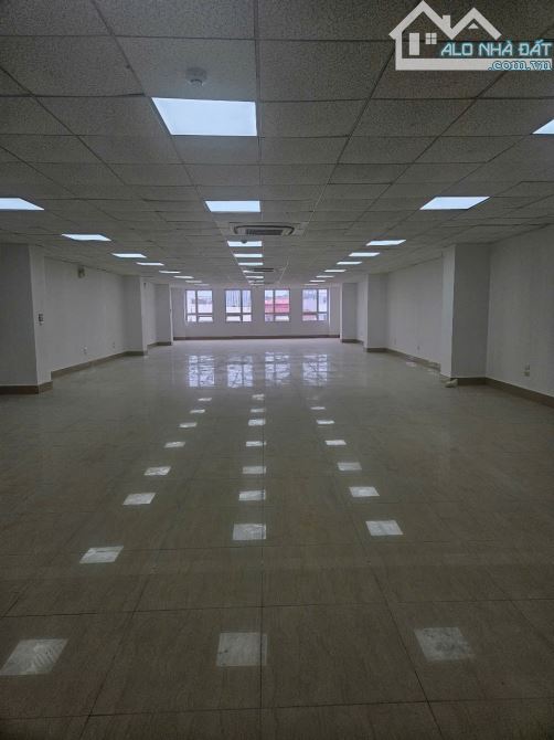 Cho Thuê Văn Phòng -Mặt Phố Huế -Hoàn Kiếm -ĐT 250m2/Sàn-3,4,5 MT 9m 3