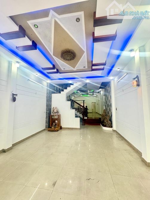 🔥SẬP HẦM GIÁ GIẢM SÂU 2TY - MT ĐƯỜNG 10M5 LỀ 5M - NGAY NGÃ TƯ NGÔ TẤT TỐ VÀ 30/4 CHỈ 11.. 4