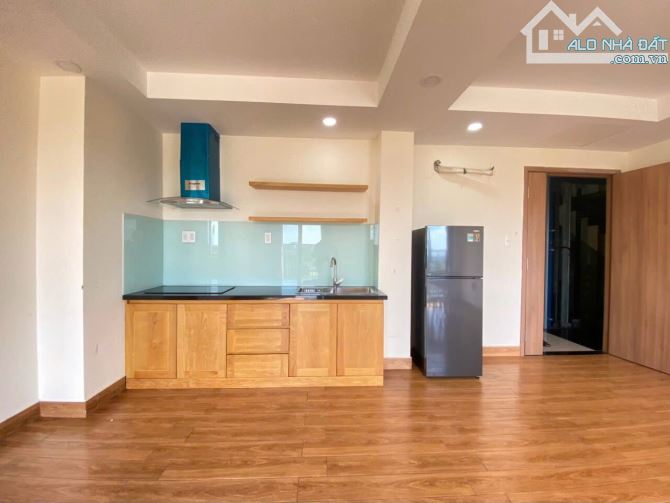 Chỉ từ 9 tr - Căn hộ 2 phòng ban công gần 60m2 - Thang máy - Ngã tư Nguyễn Xí, cầu Đỏ - 3