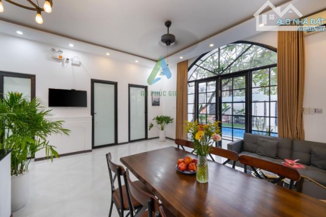 CHO THUÊ VILLAS CÓ HỒ BƠI - 1 TẦNG LÊ HY CÁT - 200M2 - FULL NỘI THẤT - 39 TRIỆU - 3