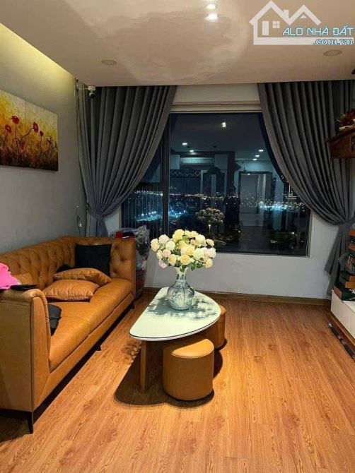 Cho thuê căn hộ VOV Mễ Trì 74m2 2PN 2WC full NT giá 13 triệu