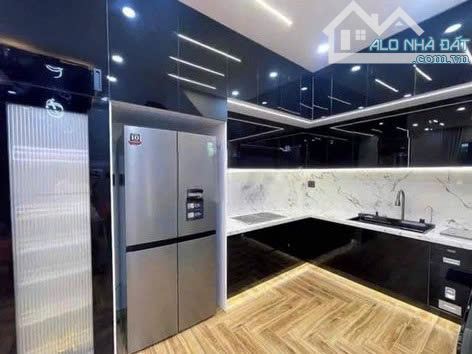 NGUYÊN CĂN 4PN SÂN THƯỢNG-NƠ TRANG LONG-NHÀ ĐẸP 4 TẦNG =-NHÀ ĐẸP 25TR - 2
