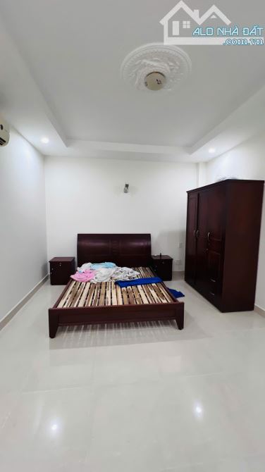 NGUYÊN CĂN - VIEW CÔNG VIÊN Nguyễn Thượng Hiền 5x20m 3 tầng 4pn nội thất cơ bản 27tr - 3