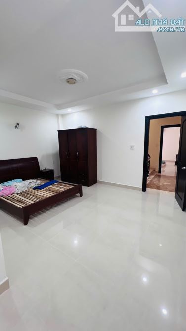 NGUYÊN CĂN - VIEW CÔNG VIÊN Nguyễn Thượng Hiền 5x20m 3 tầng 4pn nội thất cơ bản 27tr - 4