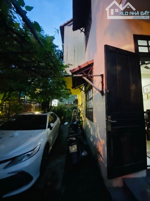 🔥🔥🔥 Bán lô góc 3 mặt tiền đương kinh doanh Tố Hữu, Vị trí kim cương, giá rẻ🏡 4