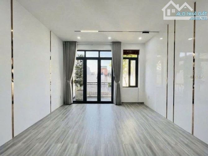 HẺM 2 OTO TRÁNH NHAU - NGUYỄN TRI PHƯƠNG, QUẬN 5. DT:4,1x18,5m. 1TRỆT 3LẦU ST - GIÁ 4Tỷ510 - 2