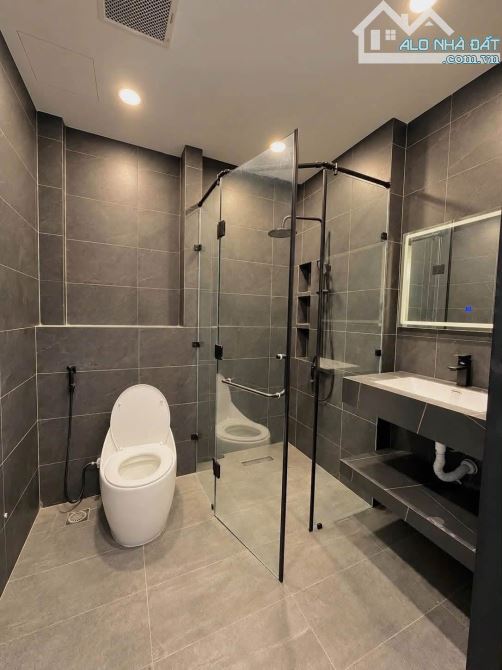 GIẢM SÂU ! RA HÀNG NHANH NHÀ NGAY TÔ HIẾN THÀNH QUẬN 10-GIÁ:5.46TỶ/64m2(4x16m) - 3