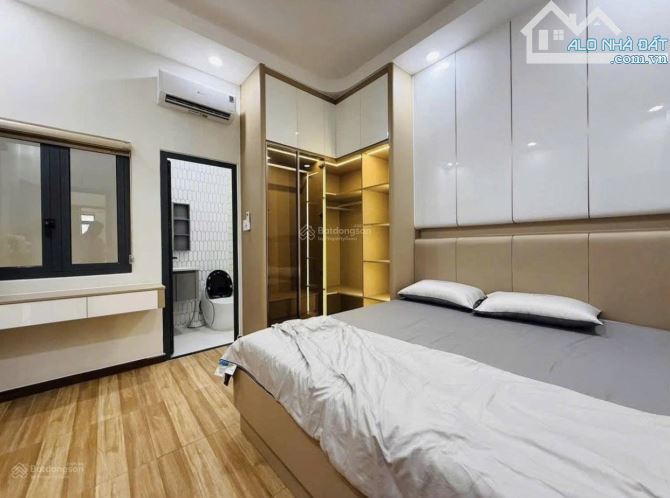 CHỐT NHANH CĂN NHÀ NGAY NGUYỄN BIỂU - QUẬN 5 - GẦN ĐH SÀI GÒN - GIÁ: 3,75 TỶ/71,5M2 - 4