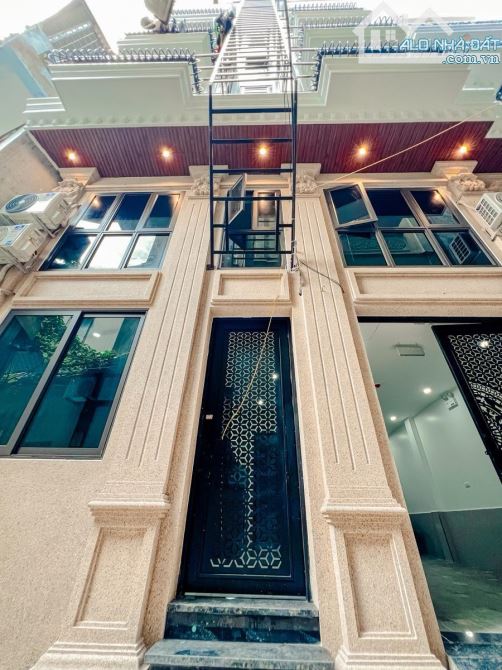 Bán CCMN Xuân Đỉnh – Bắc Từ Liêm, 100m² x 7T, 27 phòng KK full đồ, dòng tiền 2 tỷ/năm