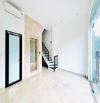 Cho thuê nhà nguyên căn 30m2x6T thang máy - Ôtô tránh, vỉa hè, view sân chơi phố Đội Cấn.