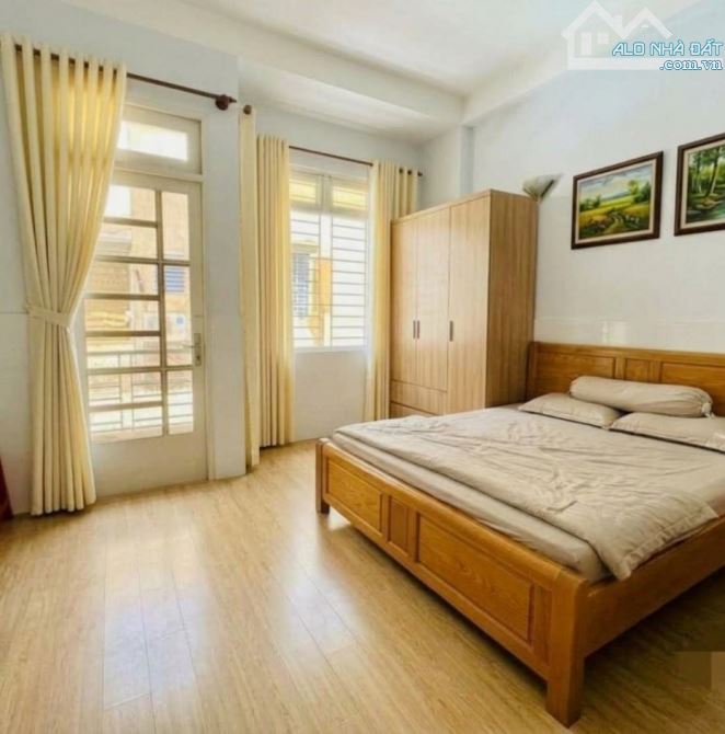 XE HƠI đậu cửa 54m²x4tầng nhà MỚI - ĐẸP thông ra Lê Quang Định 4