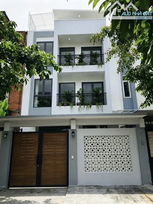 VILLA XÂY MỚI NGAY MẶT TIỀN NGUYỄN ĐĂNG GIAI, QUẬN 2. CHÀO BÁN: 6,99 Tỷ/ CN:126m2 (7x18m)