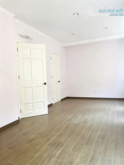 VILLA XÂY MỚI NGAY MẶT TIỀN NGUYỄN ĐĂNG GIAI, QUẬN 2. CHÀO BÁN: 6,99 Tỷ/ CN:126m2 (7x18m) - 9