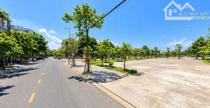 CHỈ 6.95 TỶ CÓ NHÀ 100M² MẶT TIỀN ĐƯỜNG 10.5M ĐỐI DIỆN QUẢNG TRƯỜNG LIÊN CHIỂU 3