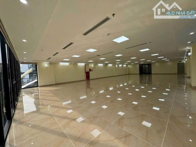 CHO THUÊ TÒA NHÀ VĂN PHÒNG -KINH DOANH -THANG MÁY -PHỐ TRUNG PHỤNG -QĐỐNG ĐA--200 m2-7 3
