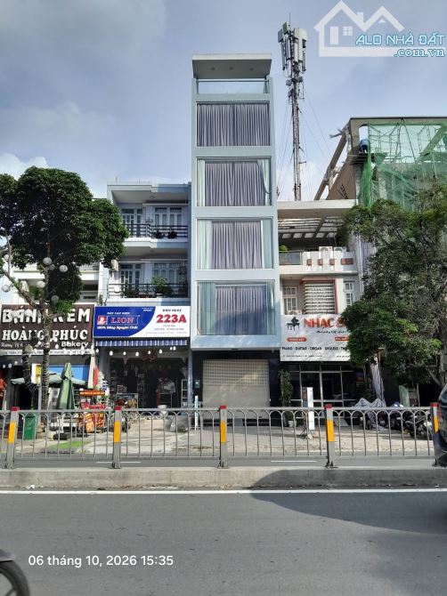 Cho thuê nhà 5 tầng thang máy mặt tiền Tây Thạnh Tân Phú 50 triệu 3