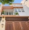 Nhà Hiệp Bình- đối diện KĐT Vạn Phúc City- 3 tầng 4 phòng ngủ gần Vạn Phúc City- Giá 6 tỷ