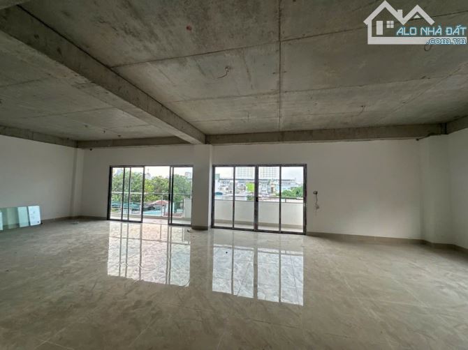 TOÀ VĂN PHÒNG MỚI 100% NGUYỄN HỮU CẢNH – HẦM + 7 TẦNG | SETUP THEO NHU CẦU KHÁCH THUÊ 3