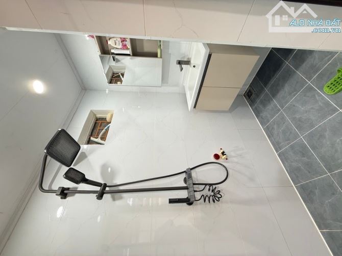 CĂN HỘ TẬP THỂ XINH ĐẸP PHỐ PHAN CHU TRINH - Ô TÔ ĐỖ CỔNG - KHU TRUNG TÂM HOÀN KIẾM