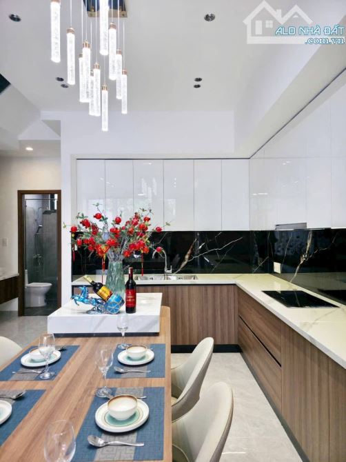 Bán Nhà Định Công Hoàng Mai 79m² Nhà Mới Đẹp Ô Tô tr, Thang máy, Phân Lô vĩa hè, Giá 34 Tỷ