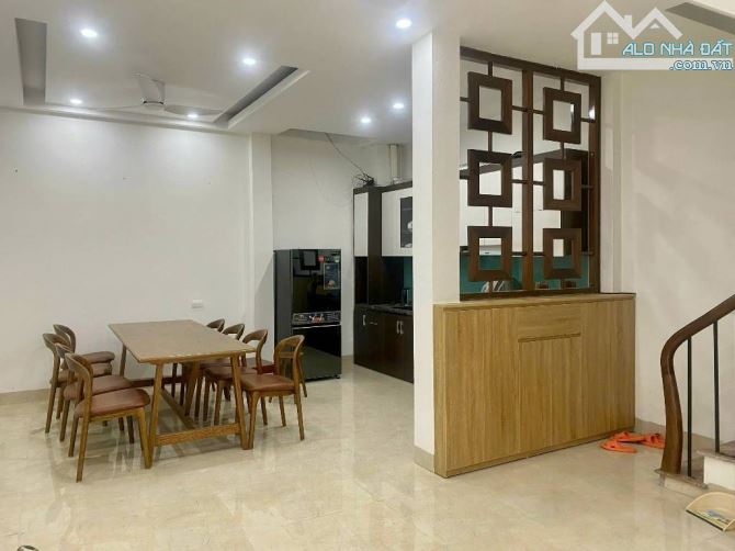 TÂY HỒ XUÂN LA Ô TÔ VÀO NHÀ - LÔ GÓC 5 TẦNG GIÁ 11 TỶ 500.