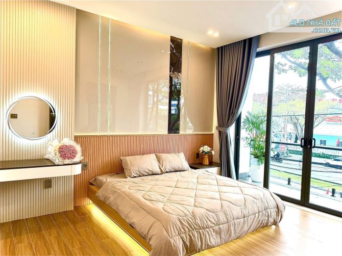 Bán Nhà Định Công Hoàng Mai 79m² Nhà Mới Đẹp Ô Tô tr, Thang máy, Phân Lô vĩa hè, Giá 34 Tỷ