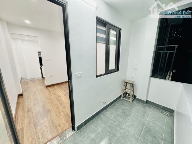 Bán Nhà : ngã 3 Tạ Quang Bửu - Bạch Mai : 25m2 - 4tầng ở luôn - 25m ra mặt 2 phố lớn