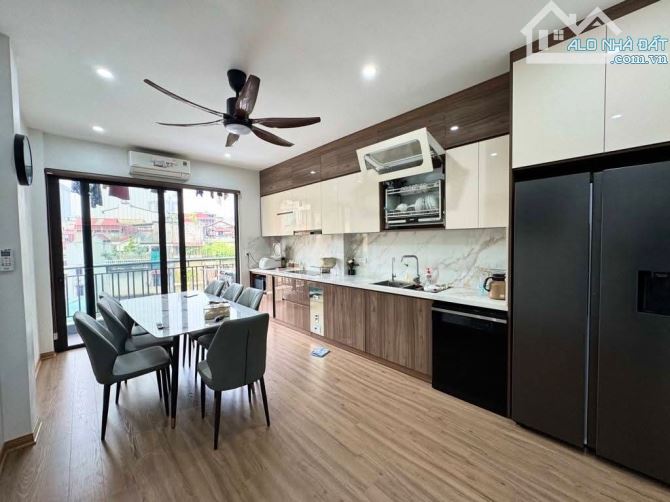 LẠC LONG QUÂN VỊ TRÍ ĐẸP –GARA OTO KINH DOANH ĐỈNH – HÀNG HIẾM TRONG TẦM GIÁ DT 51 M2