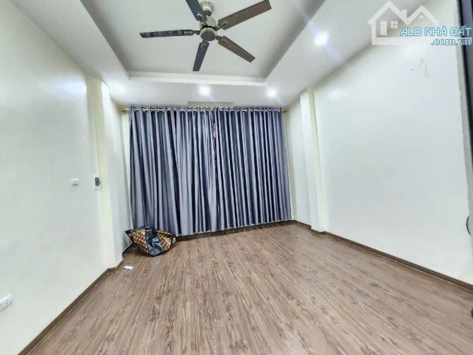 HIẾM quá! ĐỀN LỪ HOÀNG MAI | 24M² – 5 TẦNG | NGÕ THÔNG KINH DOANH- Ô TÔ ĐỖ. Chỉ hơn 6 TỶ