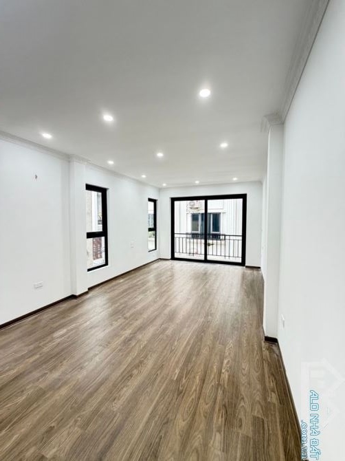 PHÚ THƯỢNG GARA ĐỀ 2 OTO - LÔ GÓC - THANG MÁY - MẶT NGÕ THÔNG KINH DOANH - Ô TÔ TRÁNH